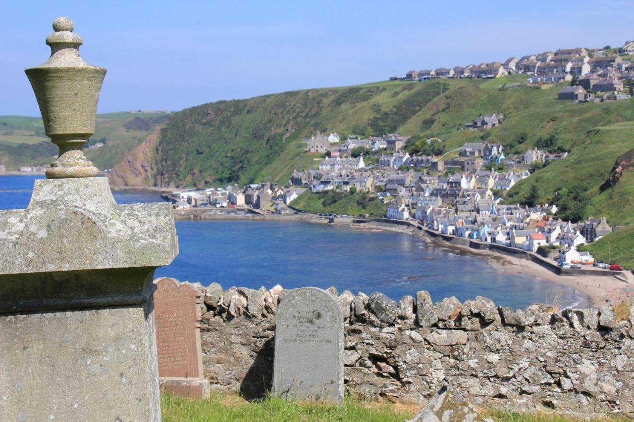 Bellevue Holiday Cottage Gardenstown Екстер'єр фото