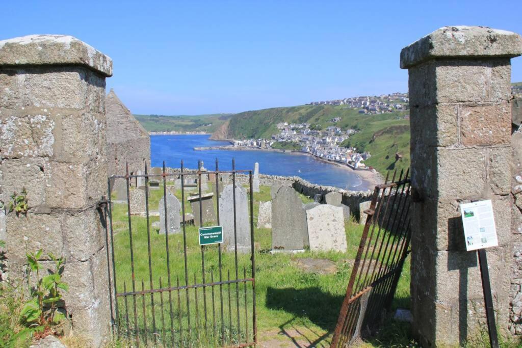 Bellevue Holiday Cottage Gardenstown Екстер'єр фото