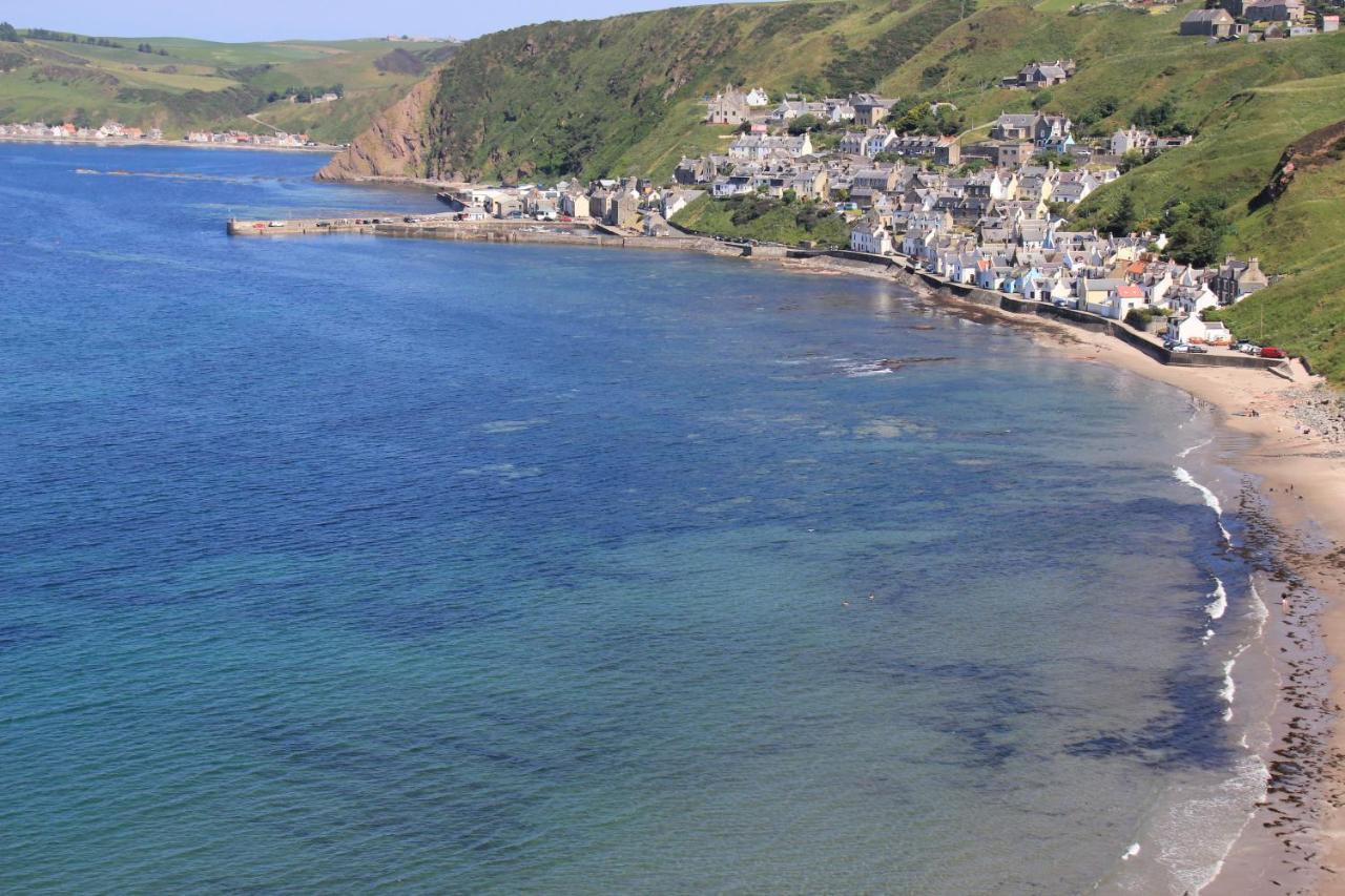 Bellevue Holiday Cottage Gardenstown Екстер'єр фото